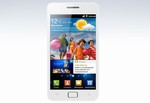 Samsung Galaxy S II v b�l� barv� m��� do Evropy